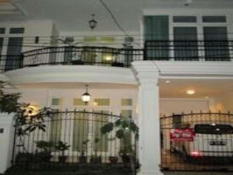 Ge Jacmart Homestay Makassar By Zuzu Екстериор снимка